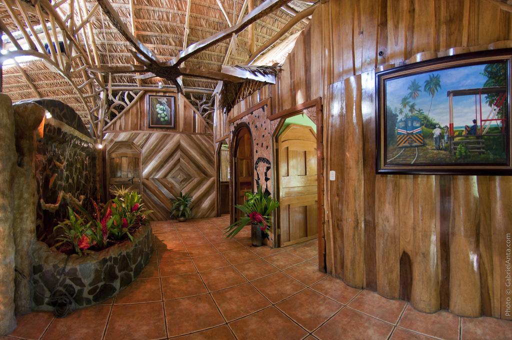 Hotel La Costa De Papito Puerto Viejo de Talamanca Ngoại thất bức ảnh