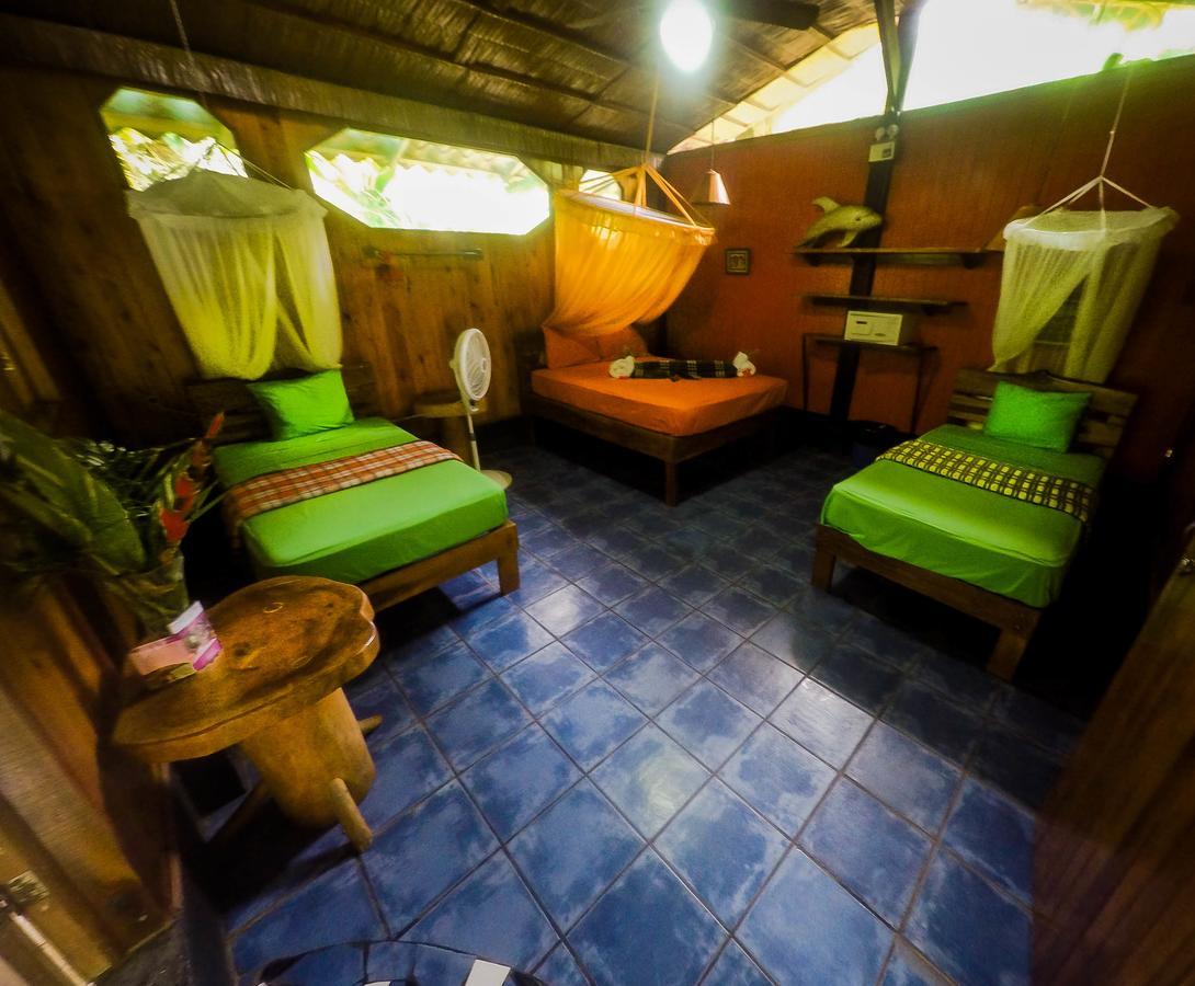 Hotel La Costa De Papito Puerto Viejo de Talamanca Ngoại thất bức ảnh