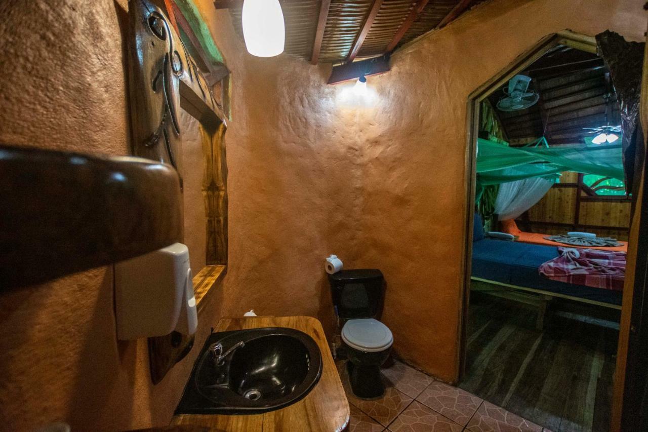 Hotel La Costa De Papito Puerto Viejo de Talamanca Ngoại thất bức ảnh